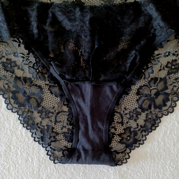 Savage X Fenty by Rihanna Black Lace Panty, size 3X - Picture 5 of 7